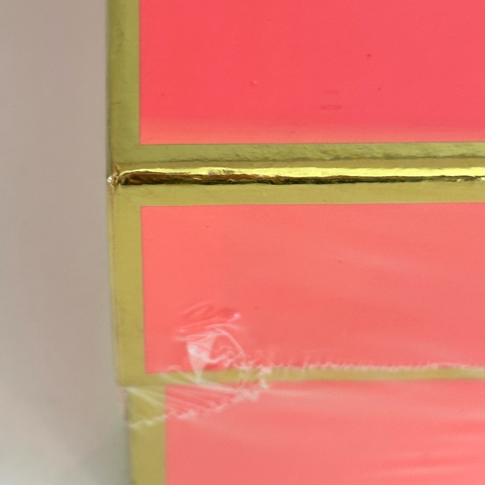 Sugar Paper Los Angeles Square Pink Gift Box - Picture 5 of 6
